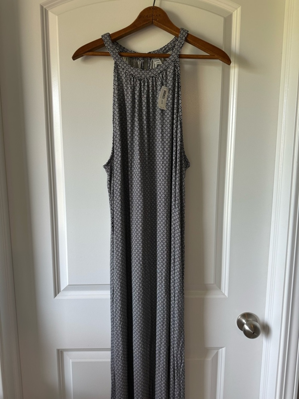 NEW Old Navy Black and White Floral Wedding Guest Maxi Dress